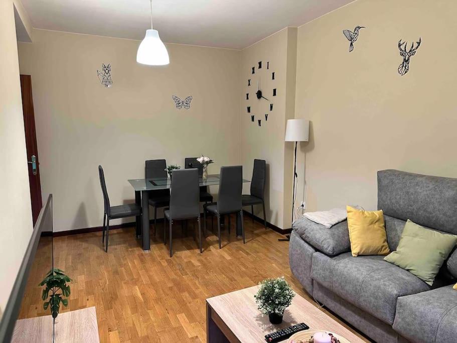 Apartamento Con Vistas A La Montana Инфиесто Екстериор снимка