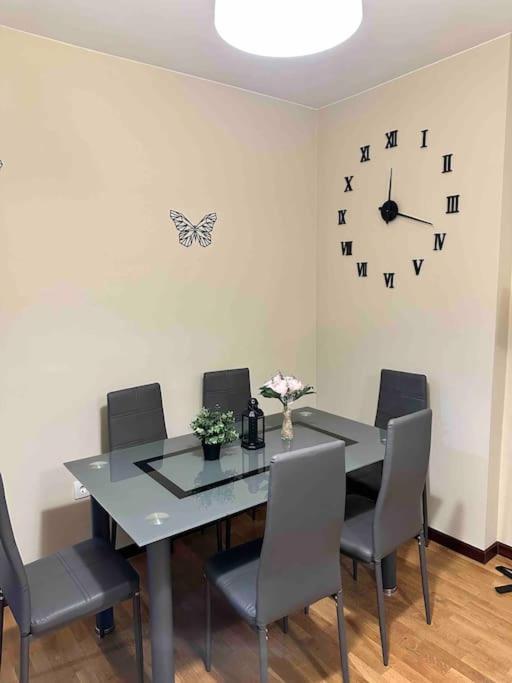 Apartamento Con Vistas A La Montana Инфиесто Екстериор снимка